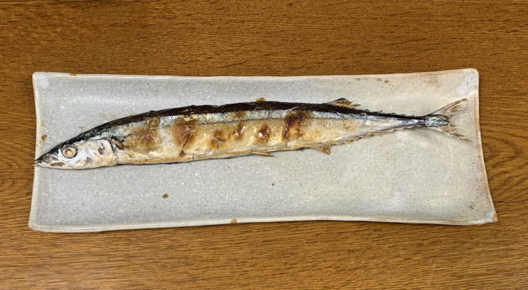 秋刀魚の塩焼き